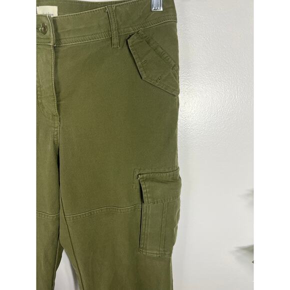 Aritzia Wilfred Free Women's 6 Pants Green Cargo Versatile Durable Spring Travel - Picture 5 of 7